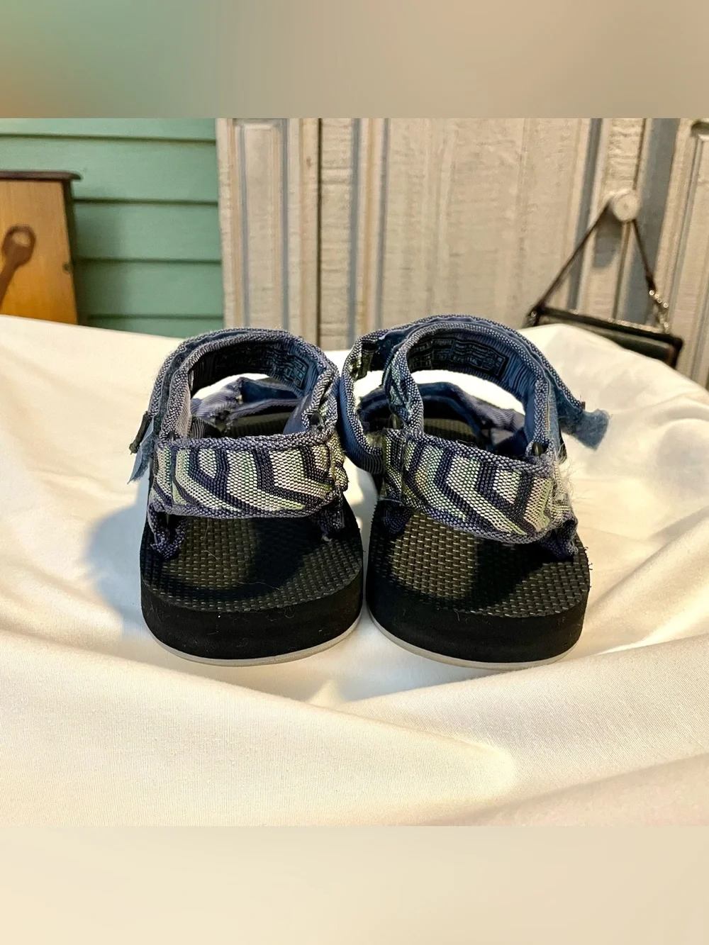 TEVA Original Universal Blue/Green Geometric Print Sandals - 1004006 -Mn's Sz 10